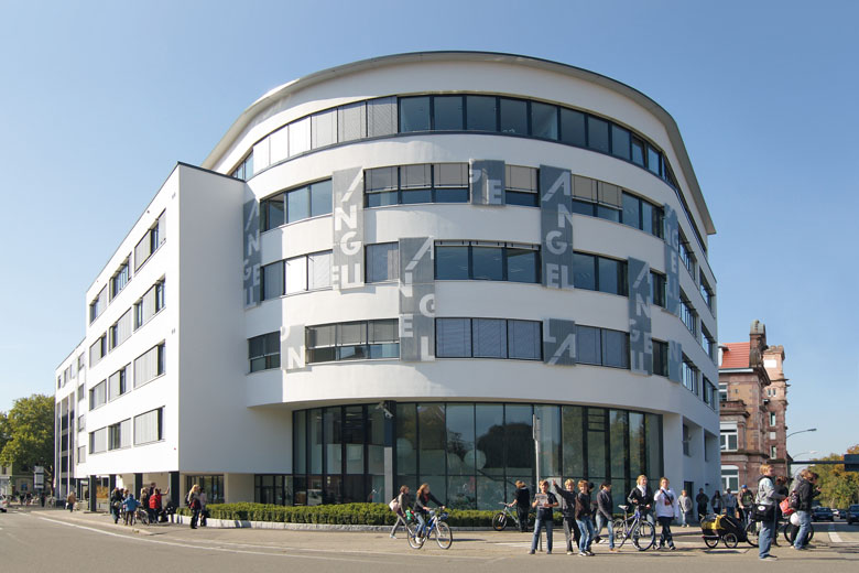 Gebäude der Angell Akademie