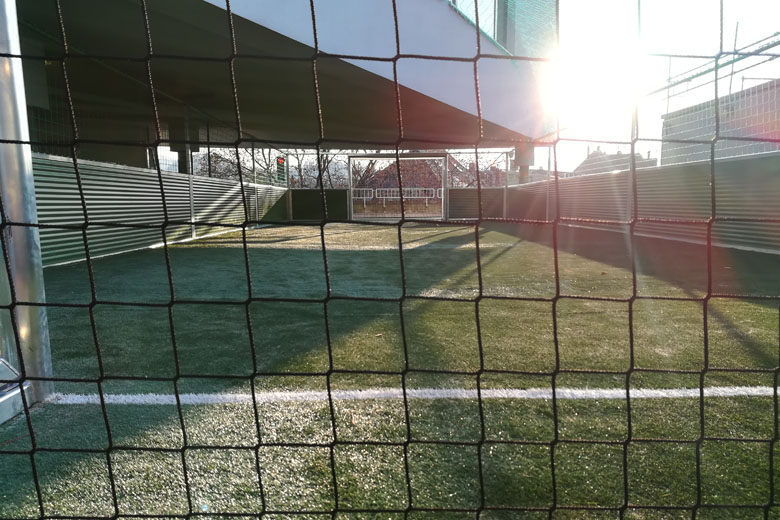 Soccerfeld auf dem Erlebnisdeck