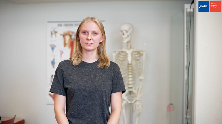 In diesem Video erzählt unsere Auszubildende Jacqueline Vater, warum der Beruf des/der Physiotherapeut*in so wichtig ist.